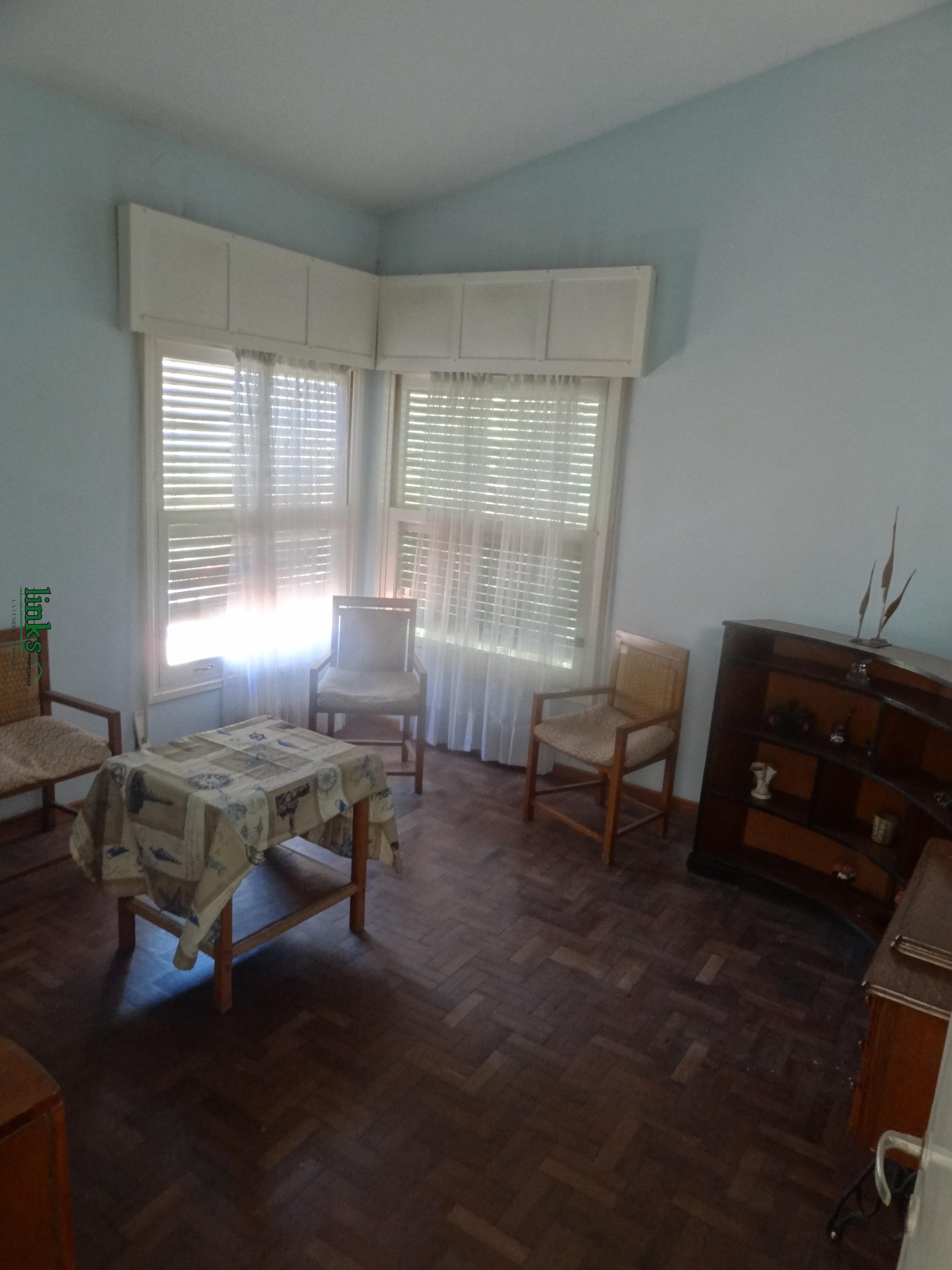 VENTA DE CASA EN BELGRANO ESQUINA BOUCHERVILLE