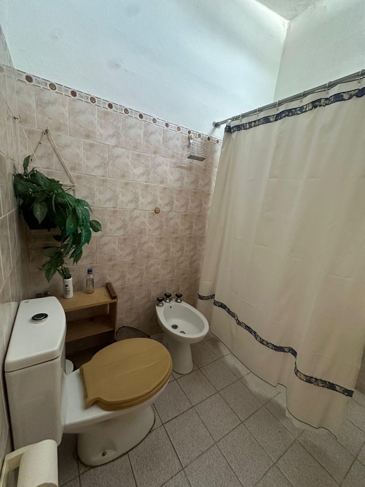 CASA  DEPARTAMENTO EN VENTA BARRIO CABO FARINA