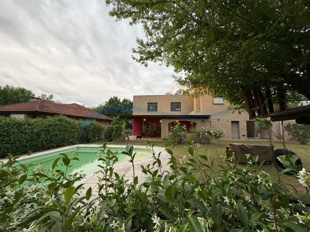 VALLE ESCONDIDO LOS CIELOS CASA EN VENTA