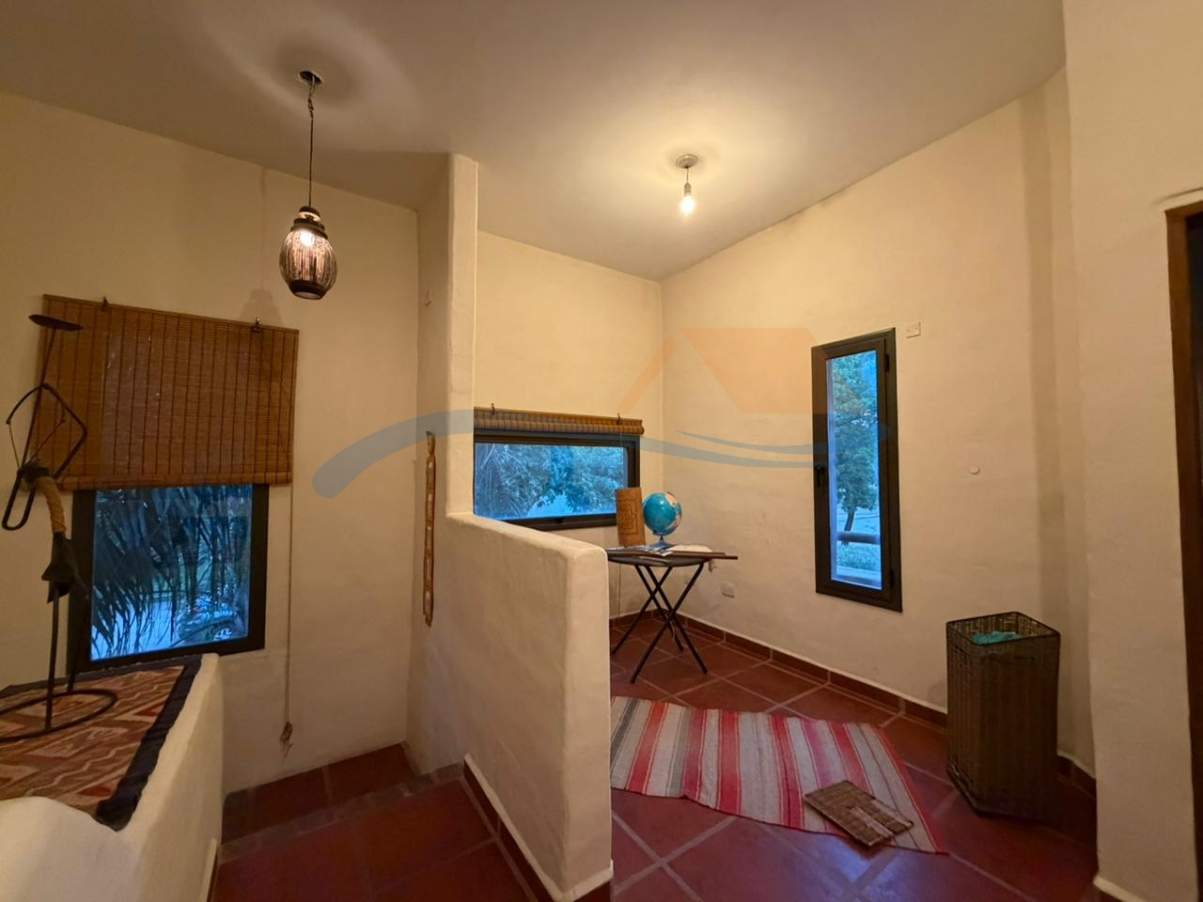 VALLE ESCONDIDO LOS CIELOS CASA EN VENTA