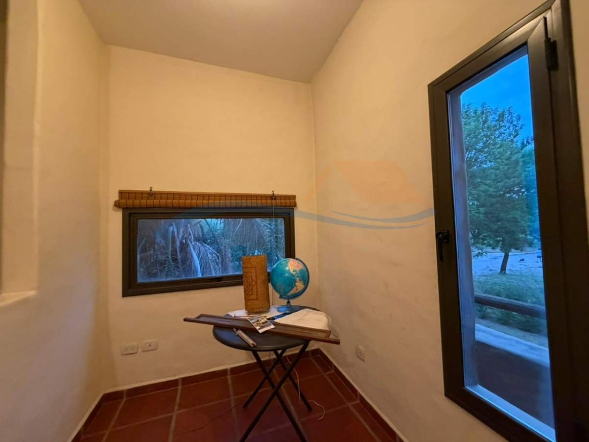 VALLE ESCONDIDO LOS CIELOS CASA EN VENTA