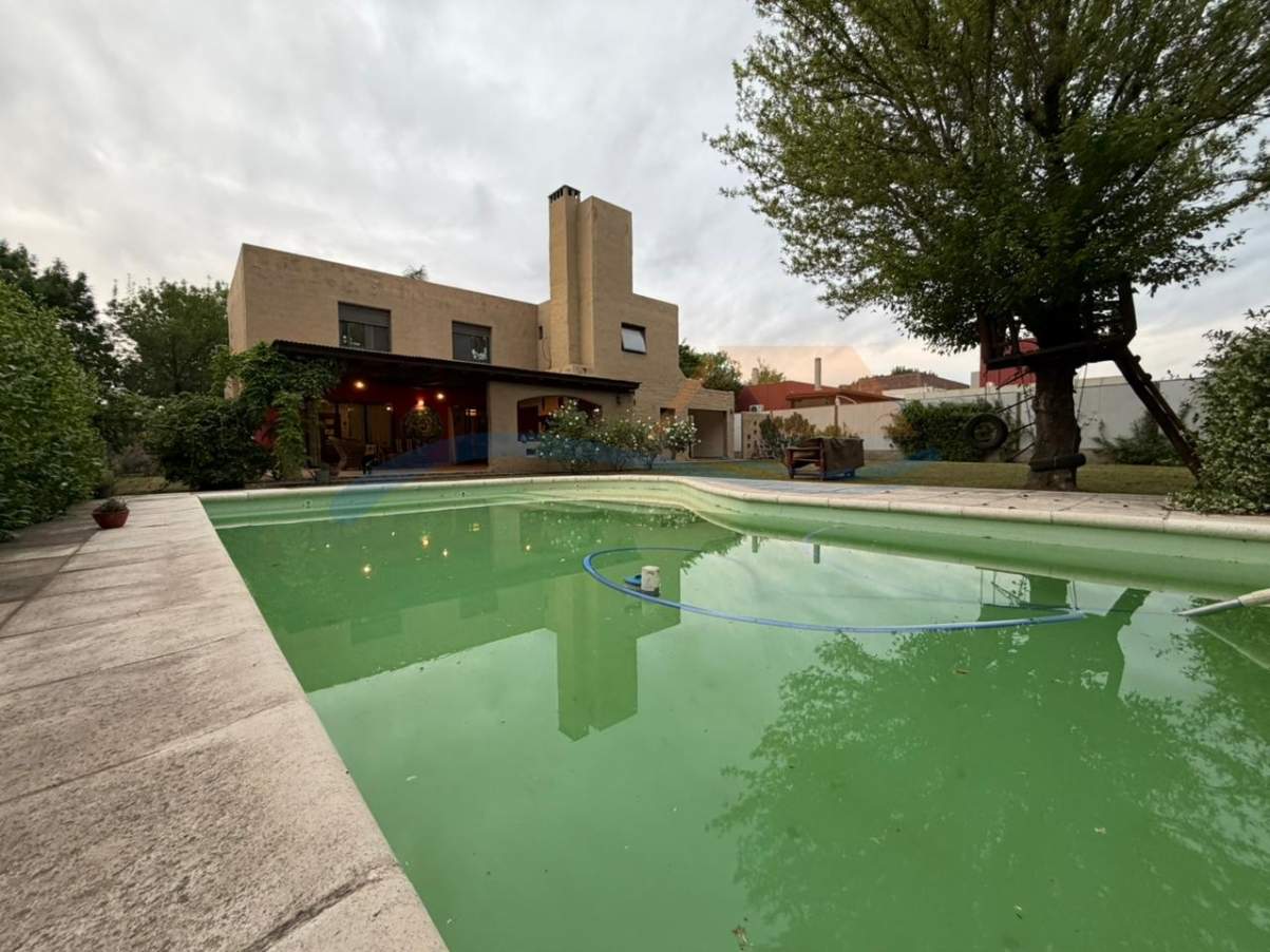 VALLE ESCONDIDO LOS CIELOS CASA EN VENTA