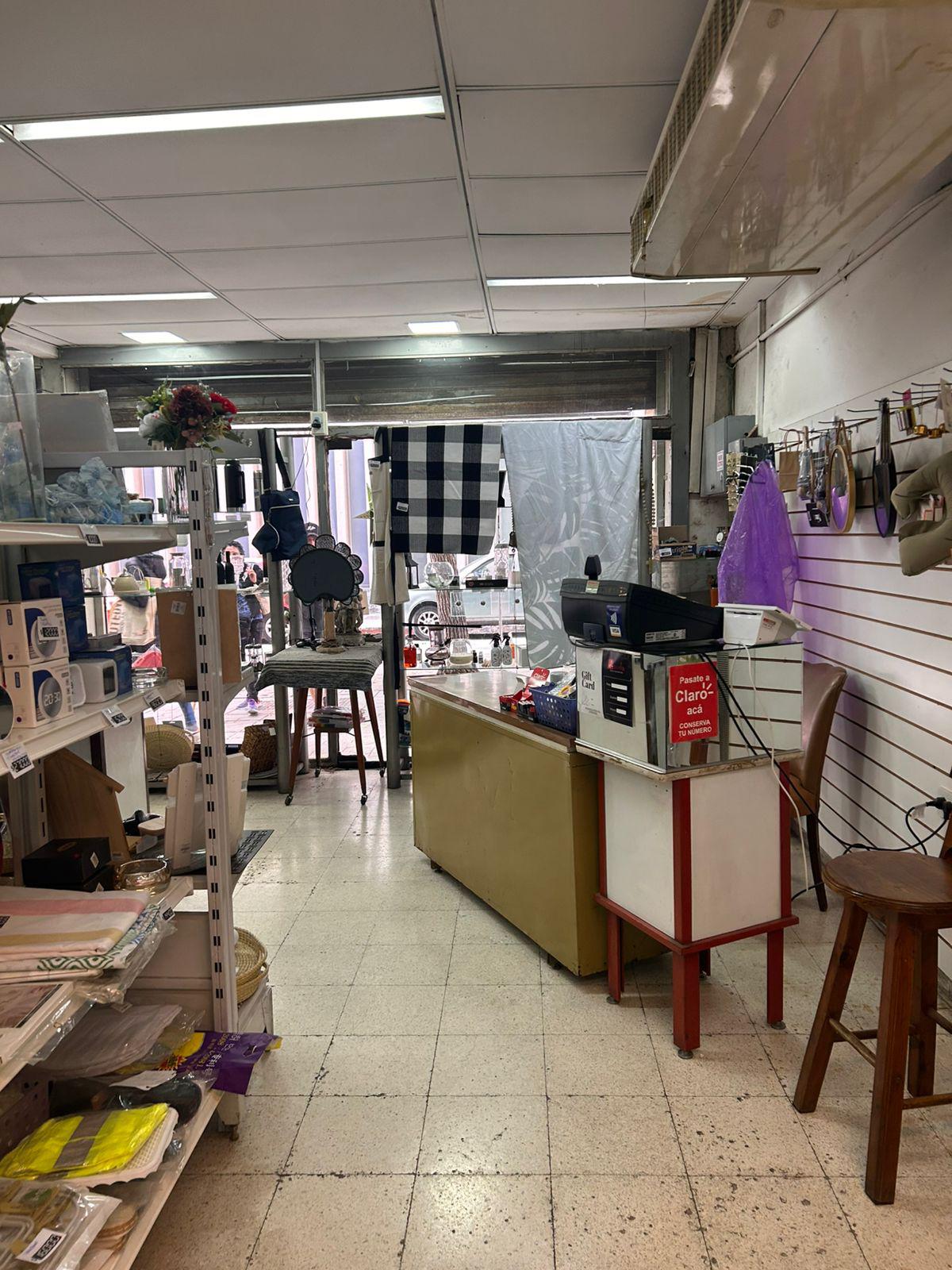 Alquiler local en el centro calle Bs As zona bancaria