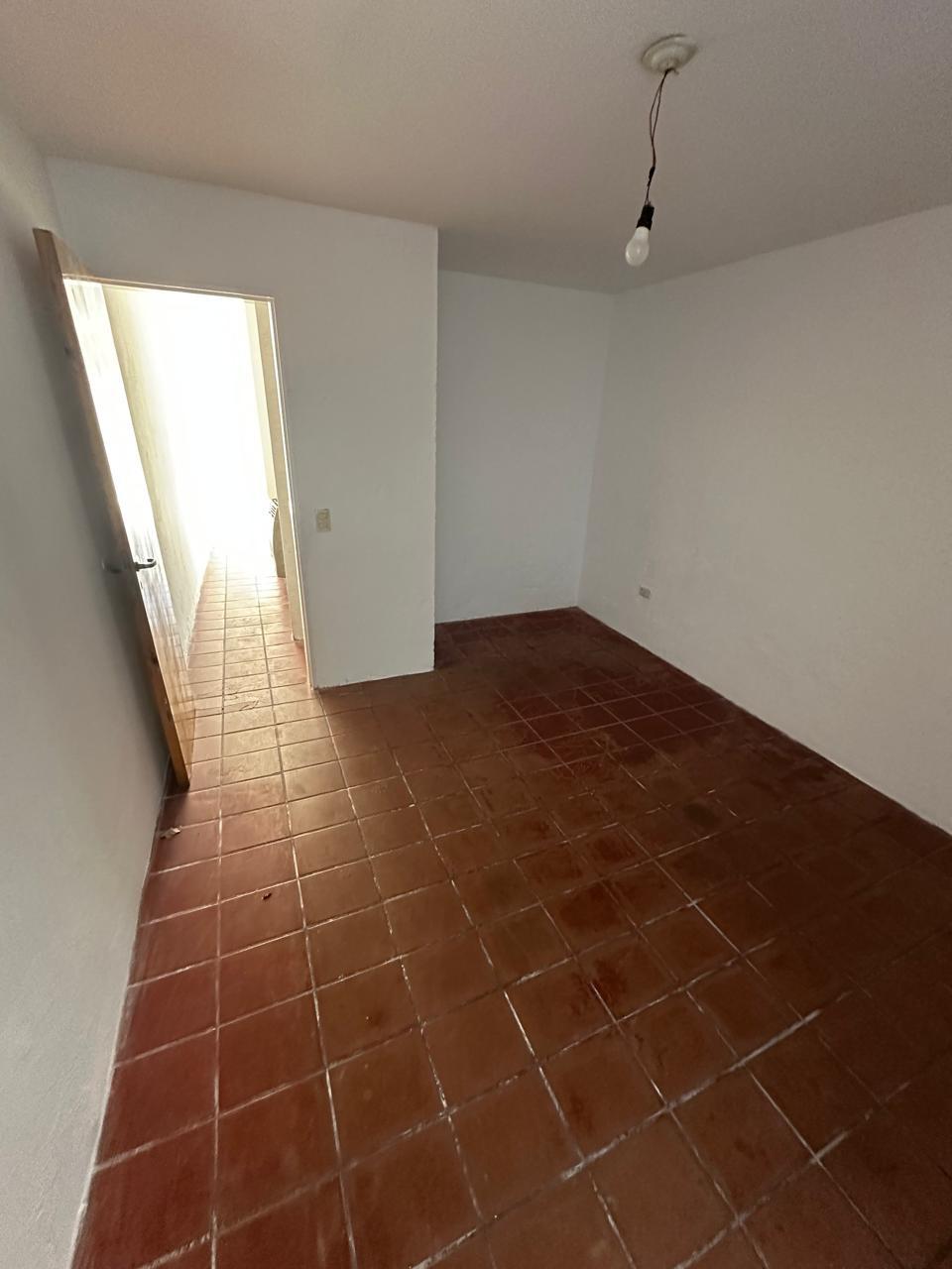 Departamento en alquiler PB - Barrio Jarind