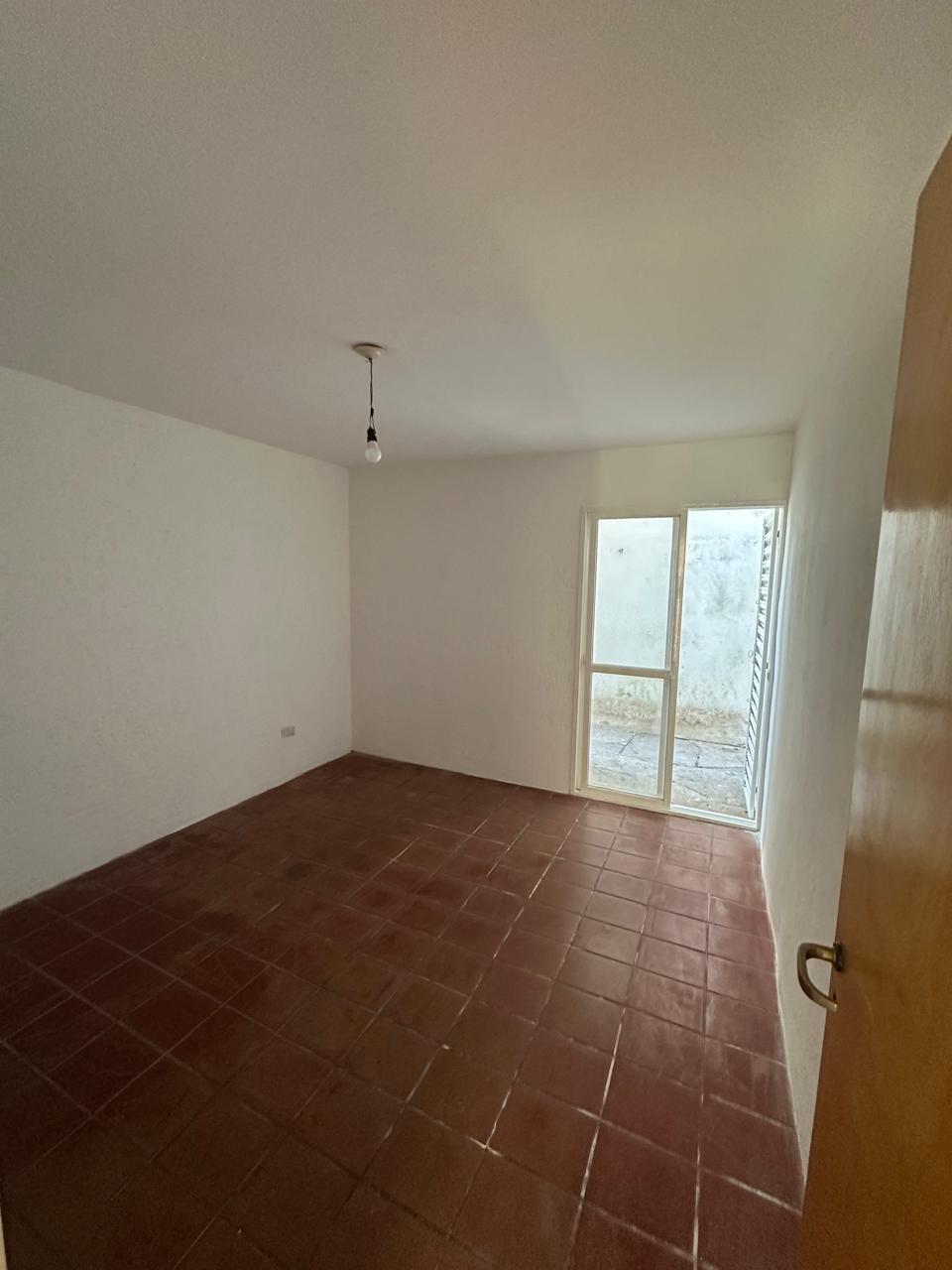 Departamento en alquiler PB - Barrio Jarind