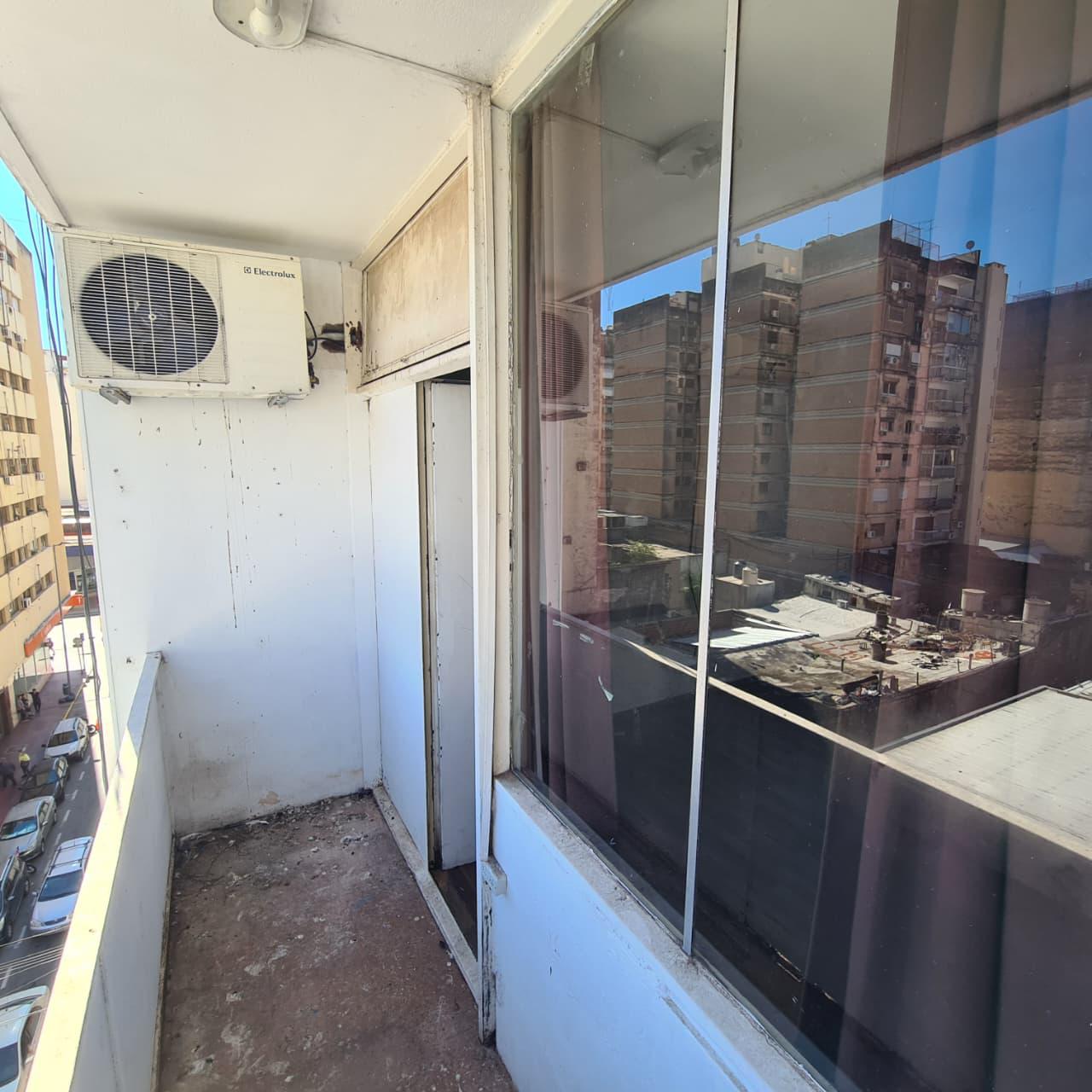 VENTA  MONOAMBIENTE CENTRICO AMPLIO