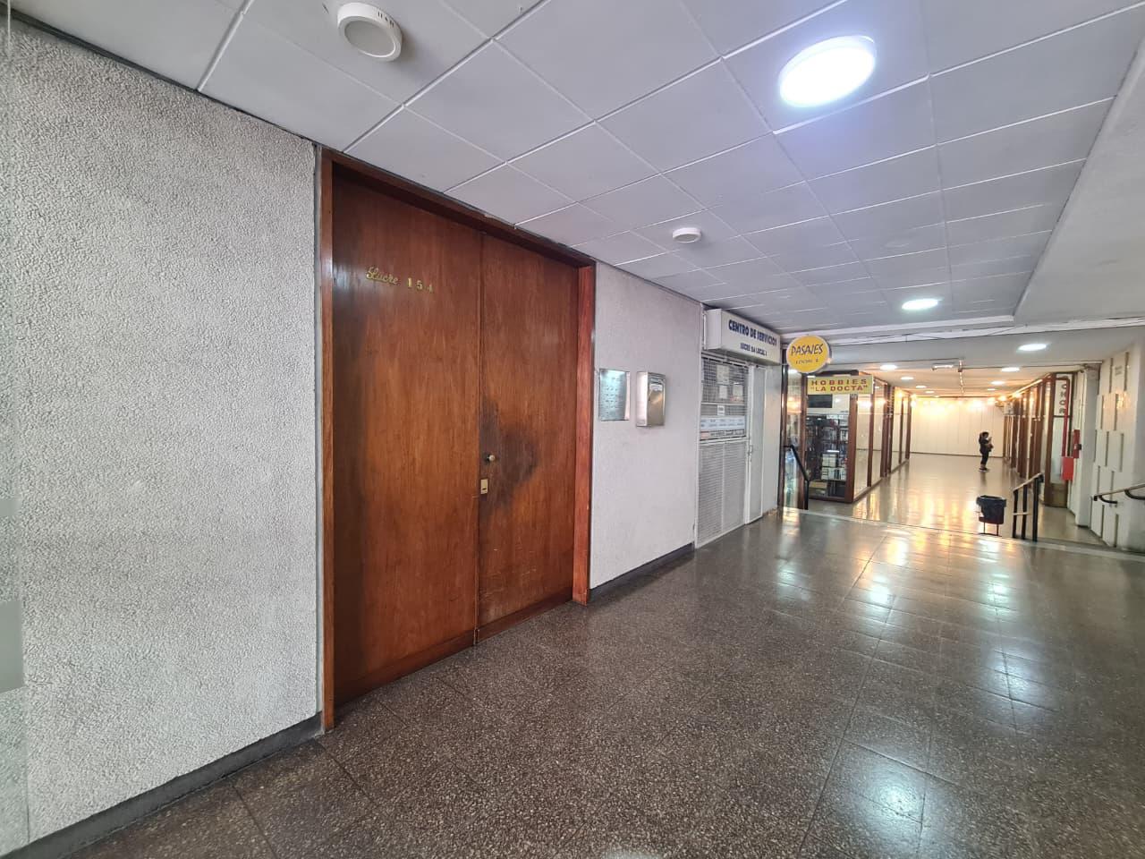 VENTA  MONOAMBIENTE CENTRICO AMPLIO