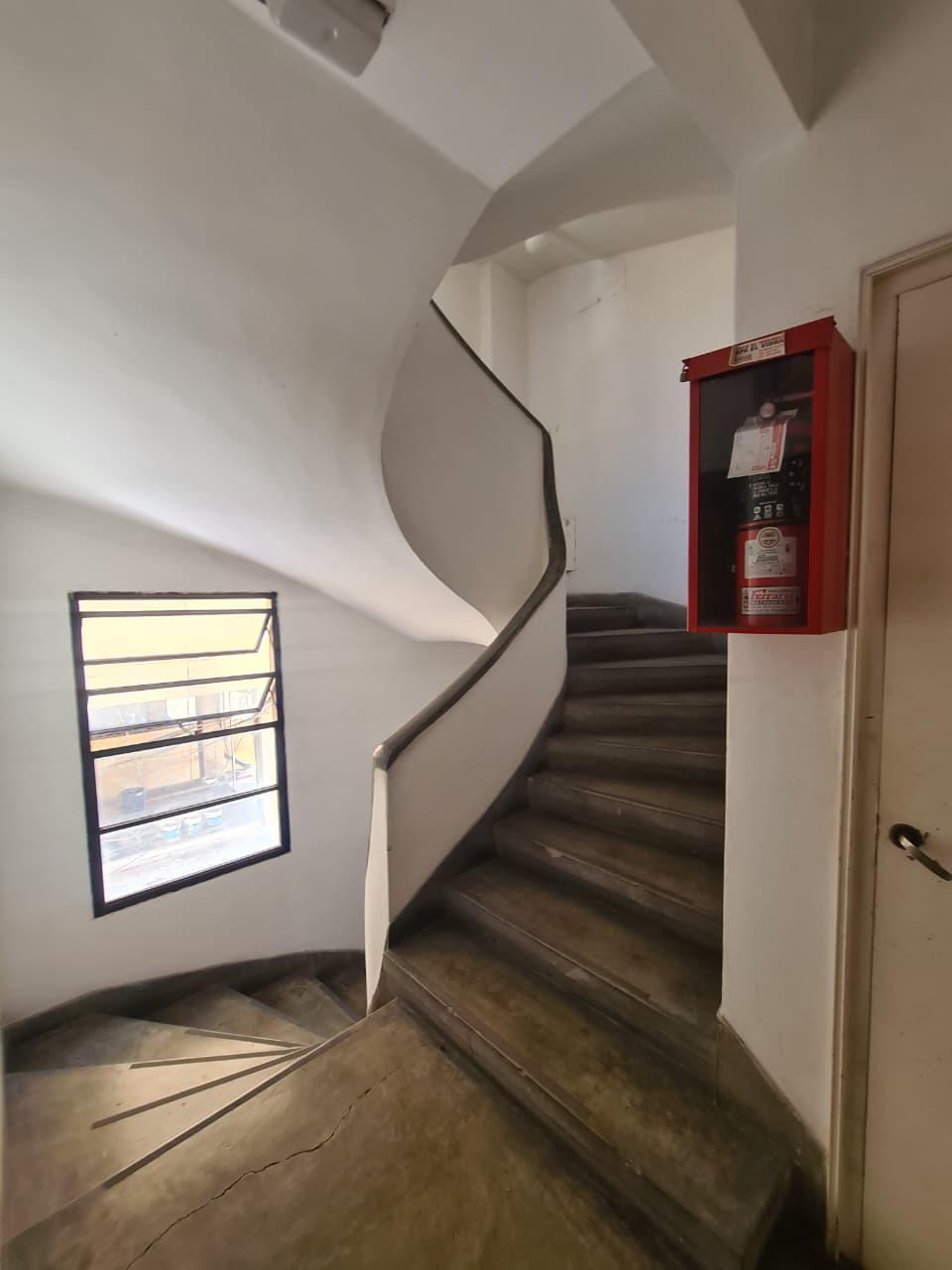 VENTA  MONOAMBIENTE CENTRICO AMPLIO