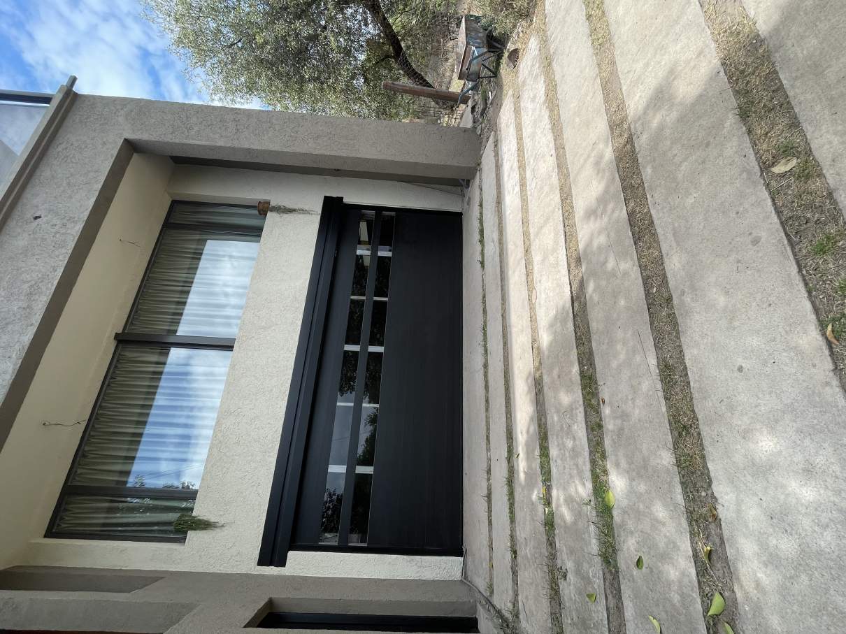 Venta Casa 3 Dormitorios, Mendiolaza, Lomas De Mendiolaza Cordoba