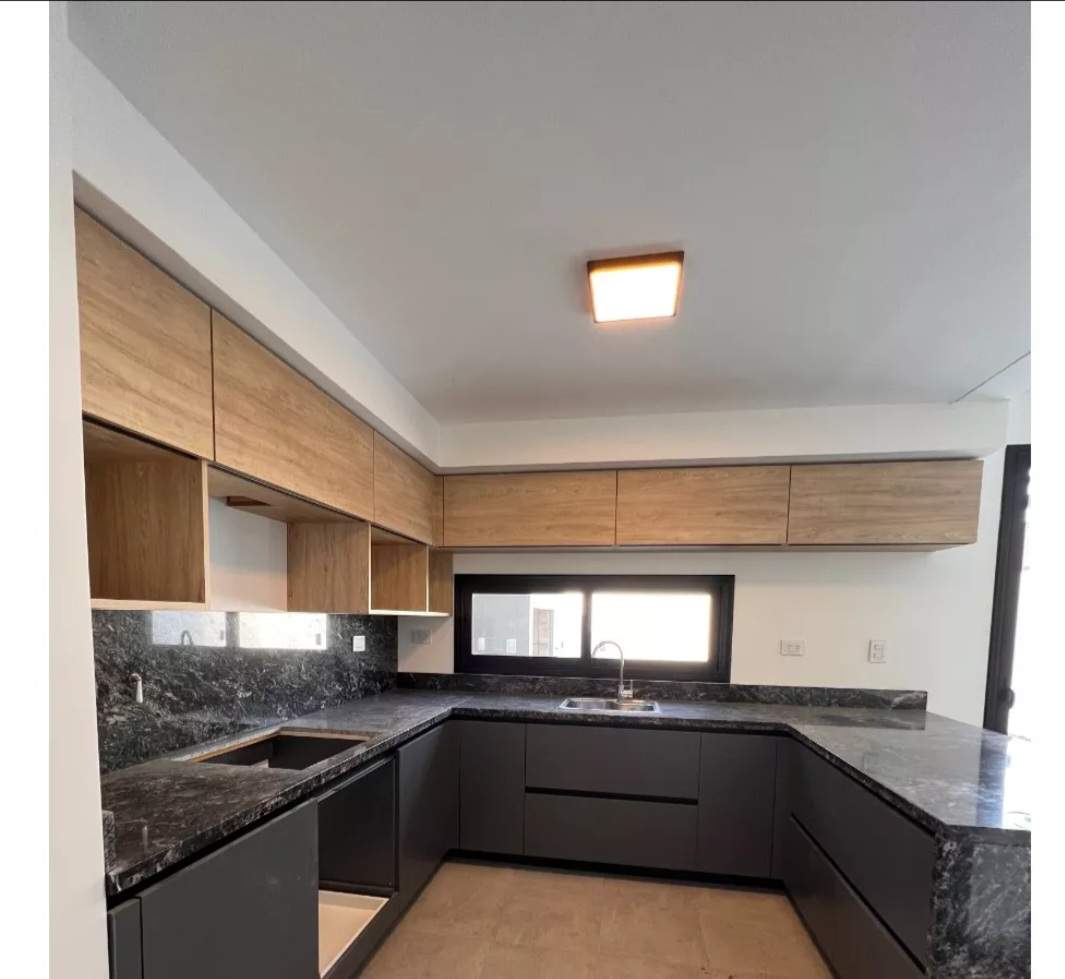 Duplex , Lomas De Manantiales , 3 Dorm, Cochera Cubierta , Ciudad De Córdoba , Arg , Barrio Privado 