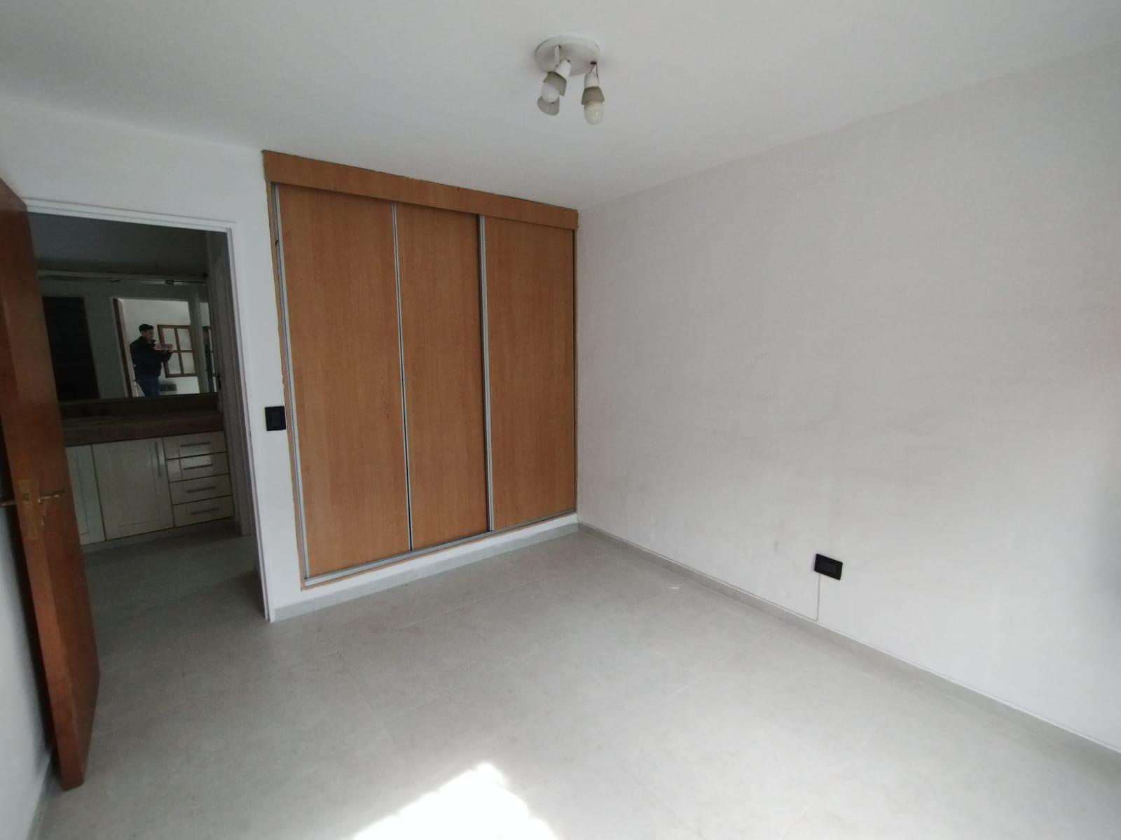 URCA - ALQUILER CASA 2 DORM