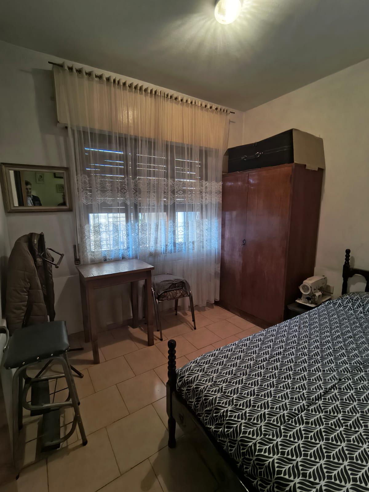 SAN VICENTE: CASA EN VENTA DE 3 DORMITORIOS COCHERA Y PATIO
