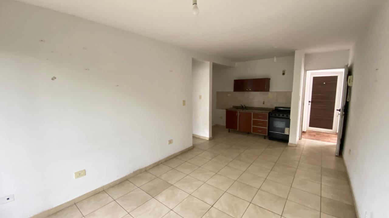 ALQUILER  DEPARTAMENTO EN PLANTA BAJA