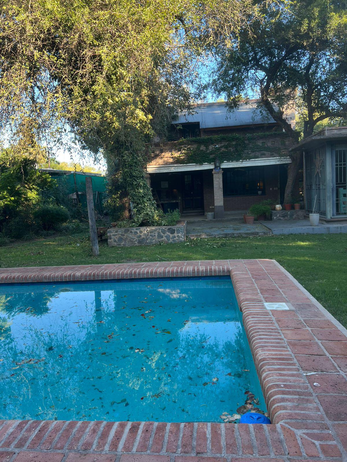ALQUILER CASA  VILLA RIVERA INDARTE  4 DORMITORIOS 960 MTS DE TERRENO PISCINA