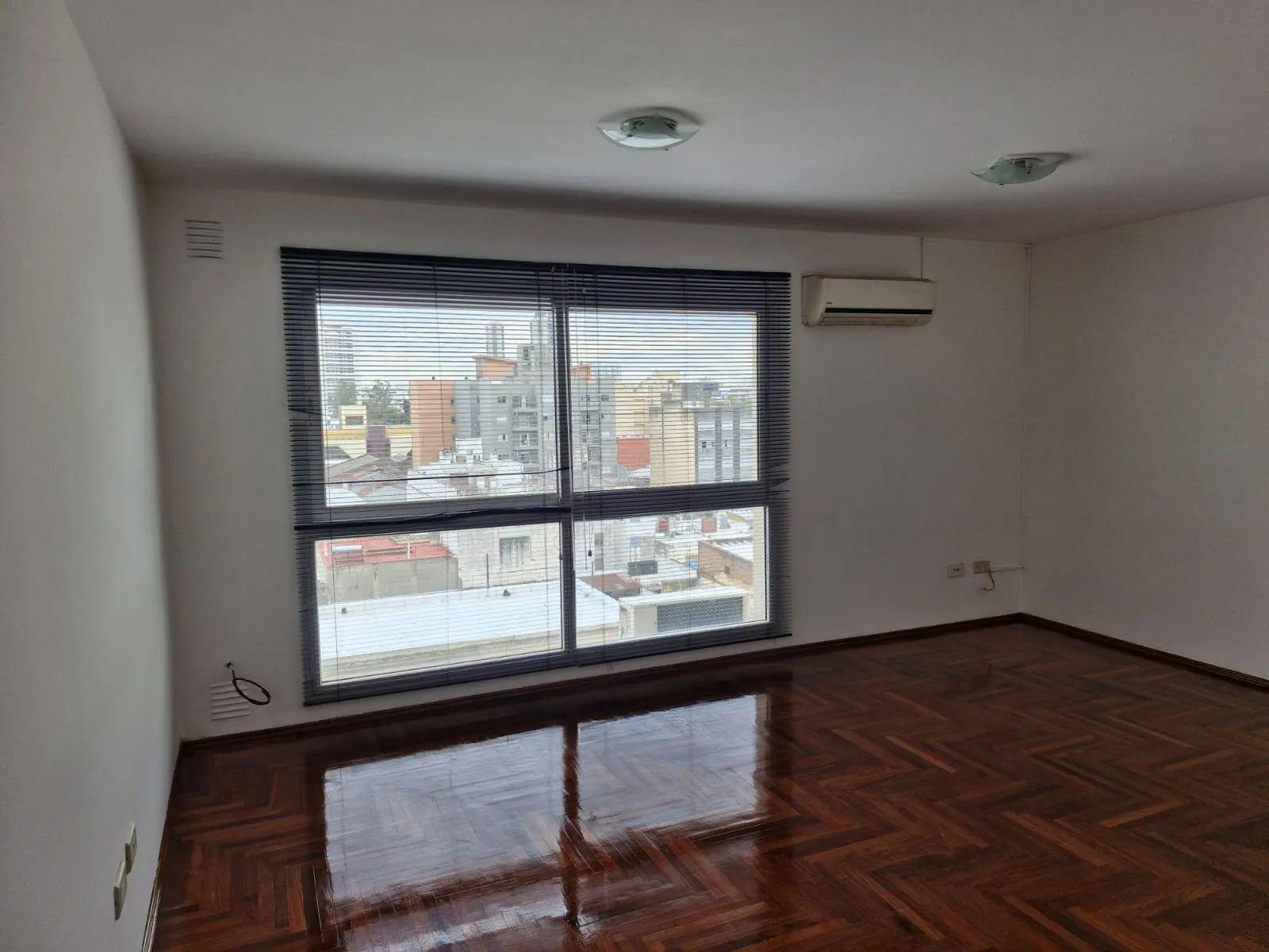 Departamento en Alquiler - Centro