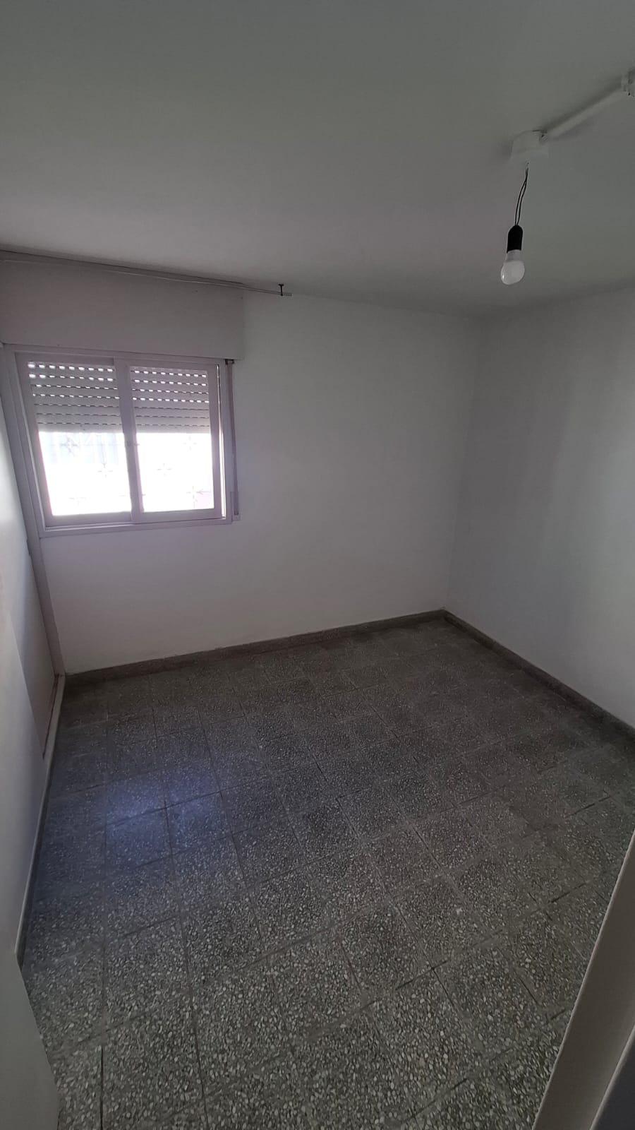 CASA EN ALQUILER BARRIO POETA LUGONES