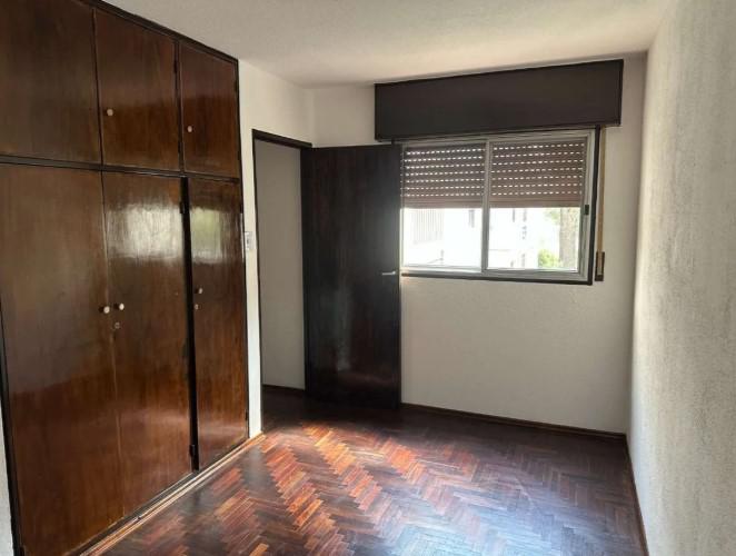 ALQUILER 2 DORM MAS ESCRITORIO AMTS COLON Y SGRADA FLIA TERRAZAS DEL CERRO CON COCHERA