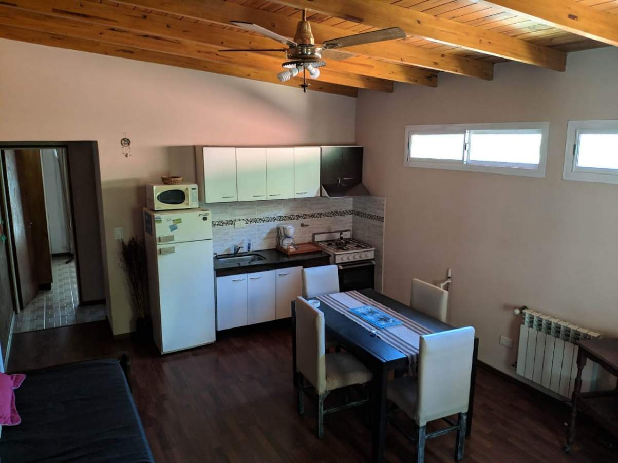 VENTA CASA TRES DORMITORIOS   DPTO 2 AMBIENTES - ALTOS DE LAS VERTIENTES  -CARLOS PAZ