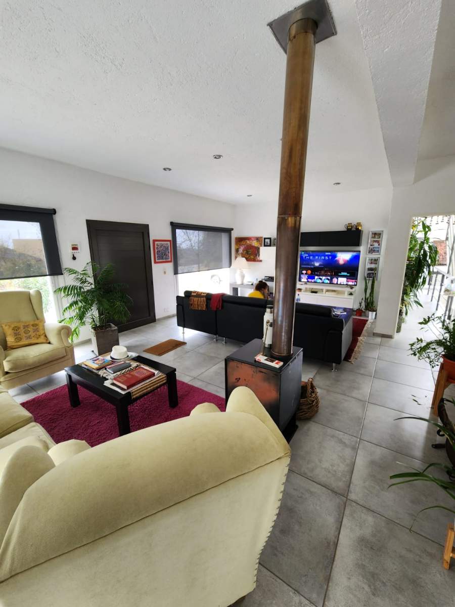 SE VENDE EXCLUSIVA CASA DE 4 HABITACIONES EN ESTANCIA Q2