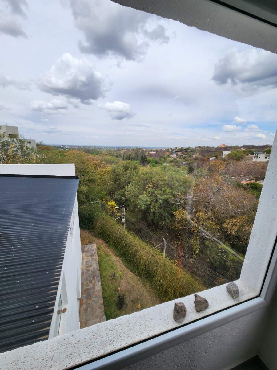SE VENDE EXCLUSIVA CASA DE 4 HABITACIONES EN ESTANCIA Q2