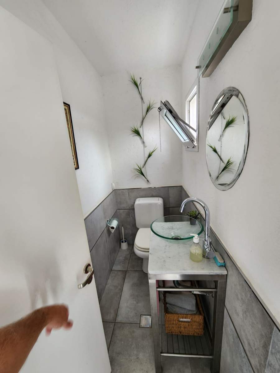 SE VENDE EXCLUSIVA CASA DE 4 HABITACIONES EN ESTANCIA Q2