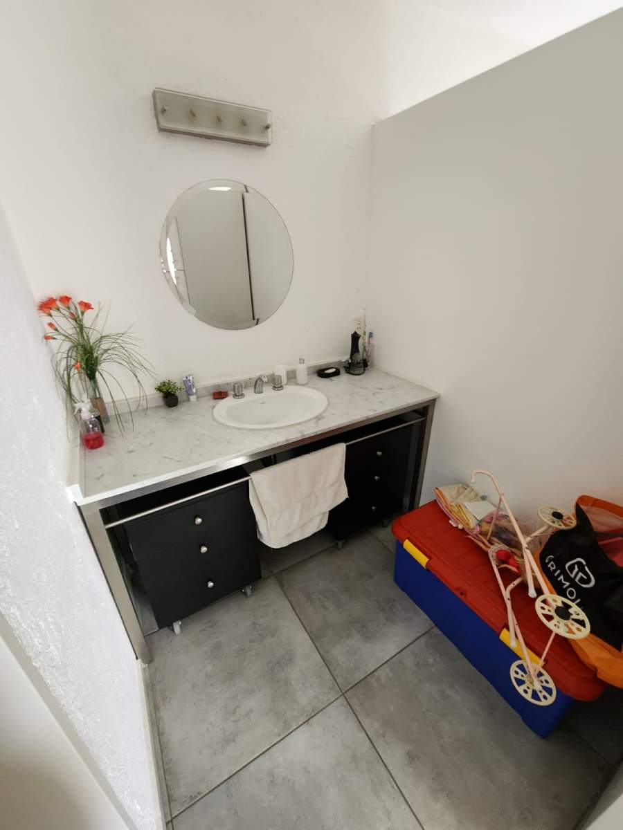 SE VENDE EXCLUSIVA CASA DE 4 HABITACIONES EN ESTANCIA Q2
