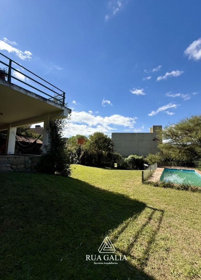 Casa en venta en villa Parque siquimán