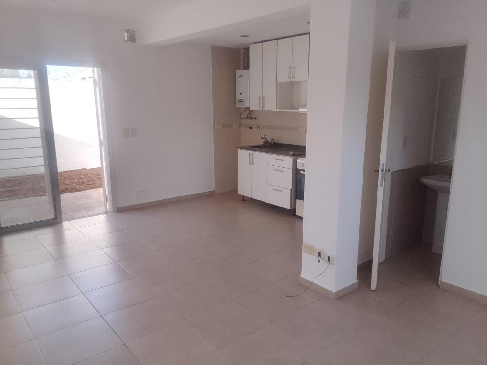 ARGUELLO - ALQUILER DUPLEX 2 DORM
