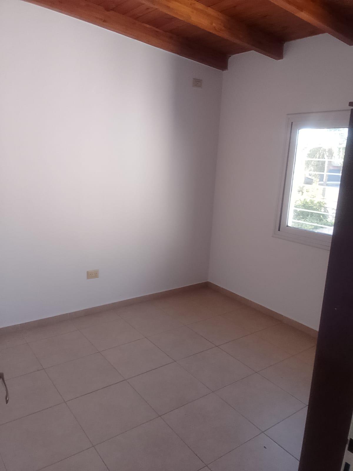 ARGUELLO - ALQUILER DUPLEX 2 DORM