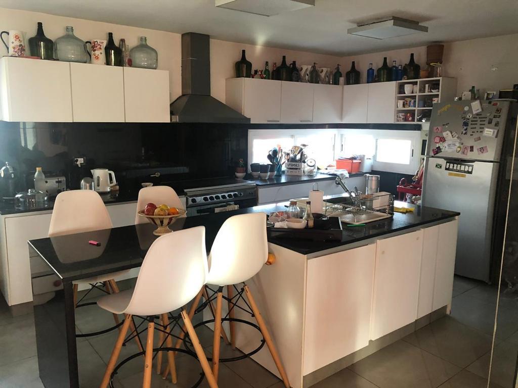 Mendiolaza tres dormitorios categoría pileta vistas panorámicas escritura