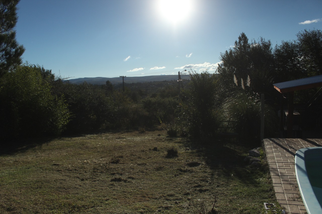 Se vende casa de 3 dormitorios en Villa Giardino, Córdoba.