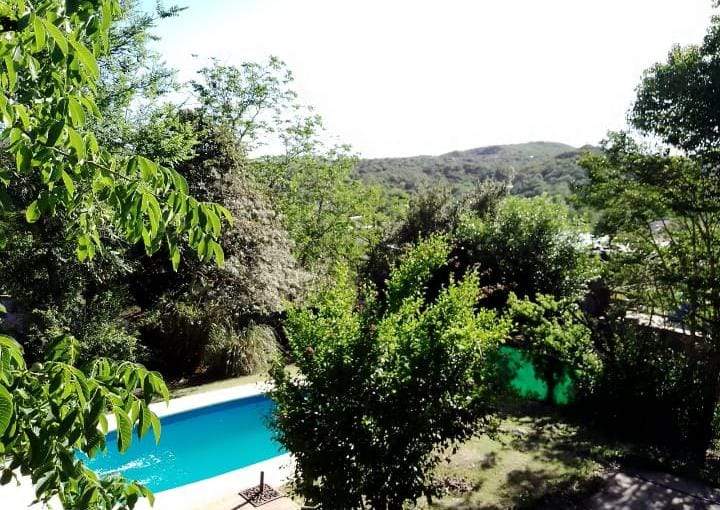 Gran Propiedad en venta en la ciudad de Rio ceballos,consta de: