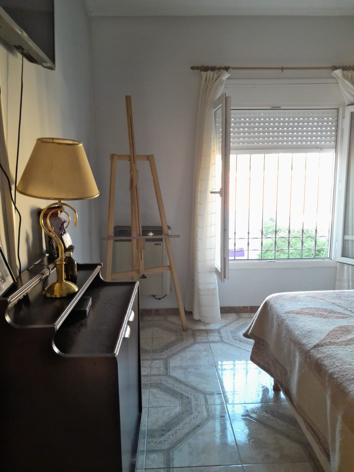 CASA 3 DORMITORIOS B° LILI BENITEZ QUINTA cerca VILLA BELGRANO