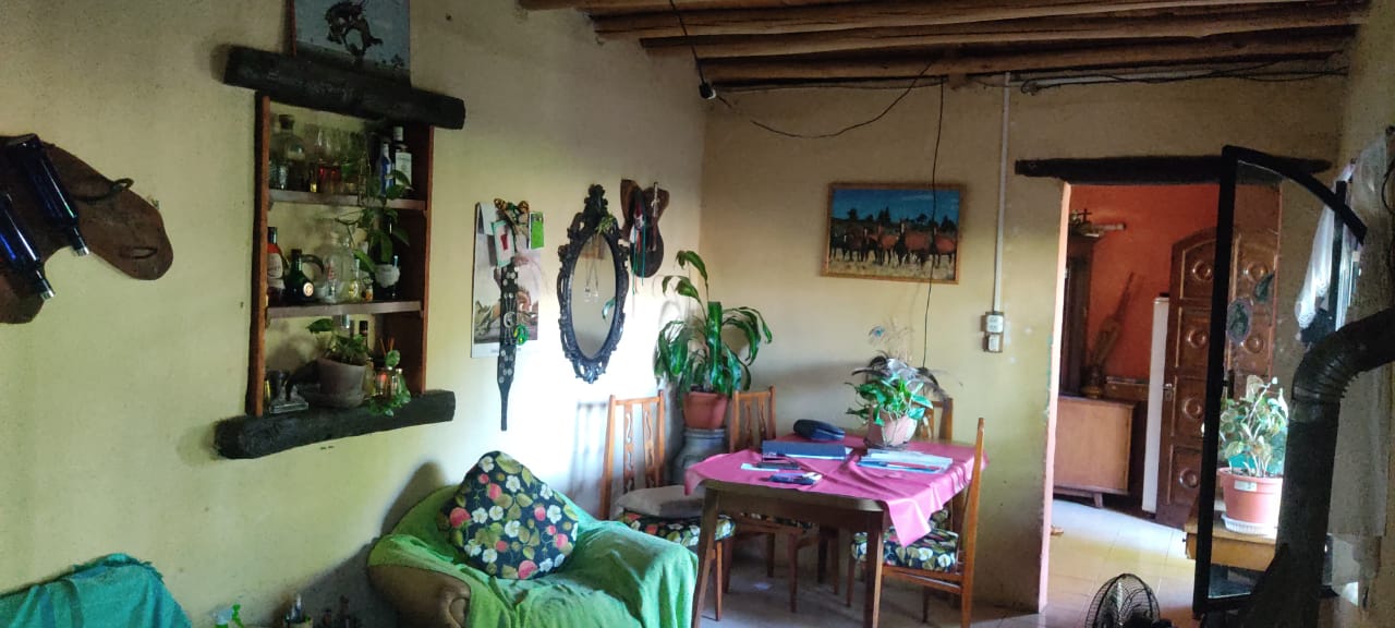 Casa en venta en Arguello,a mts de Av. Donato Alvarez.