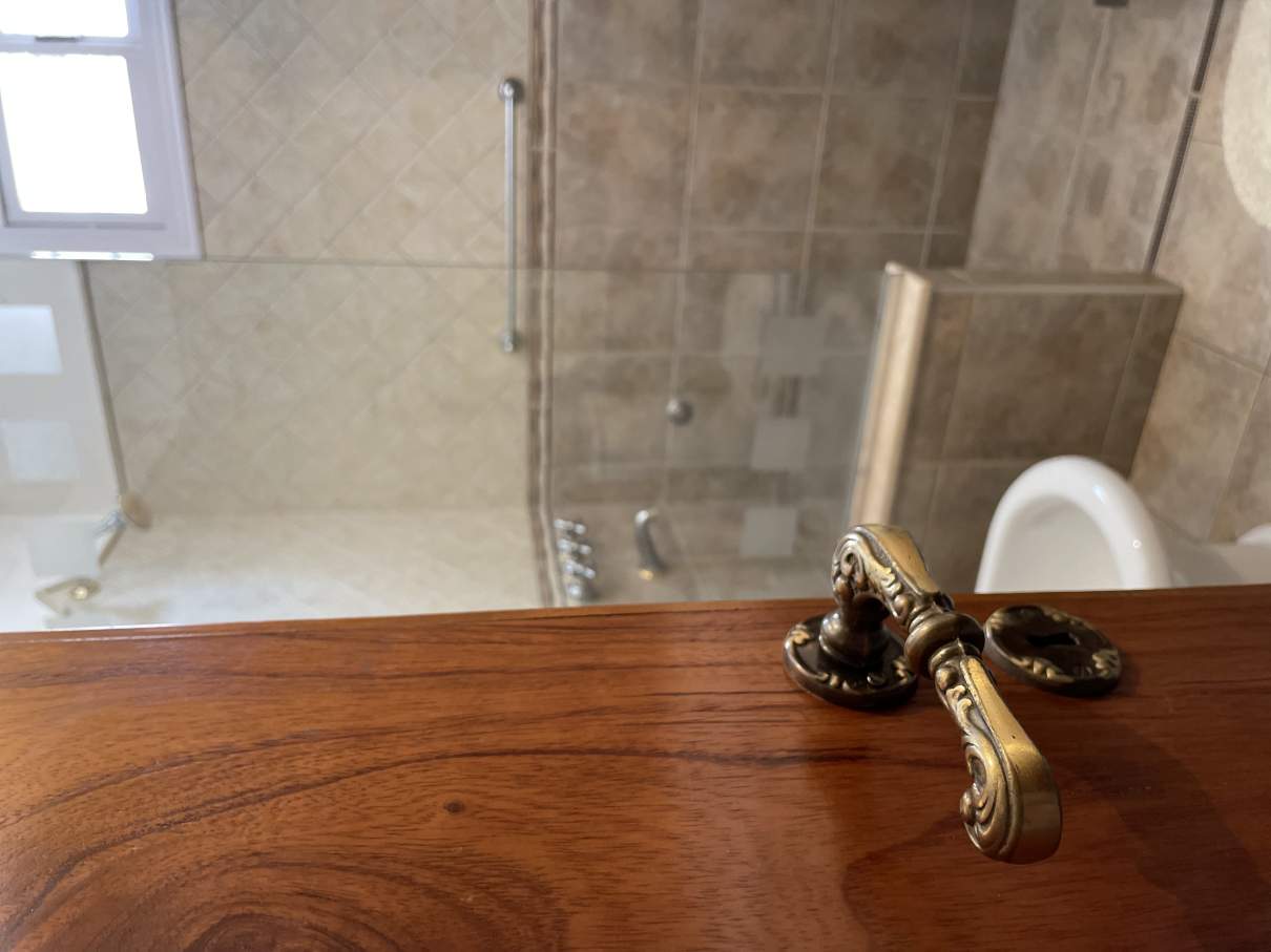 Casa En Venta, Bº Alto Alberdi, 4 Dorm, Cochera Cubierta , Ciudad De Córdoba , Arg, Zona Apta Para E