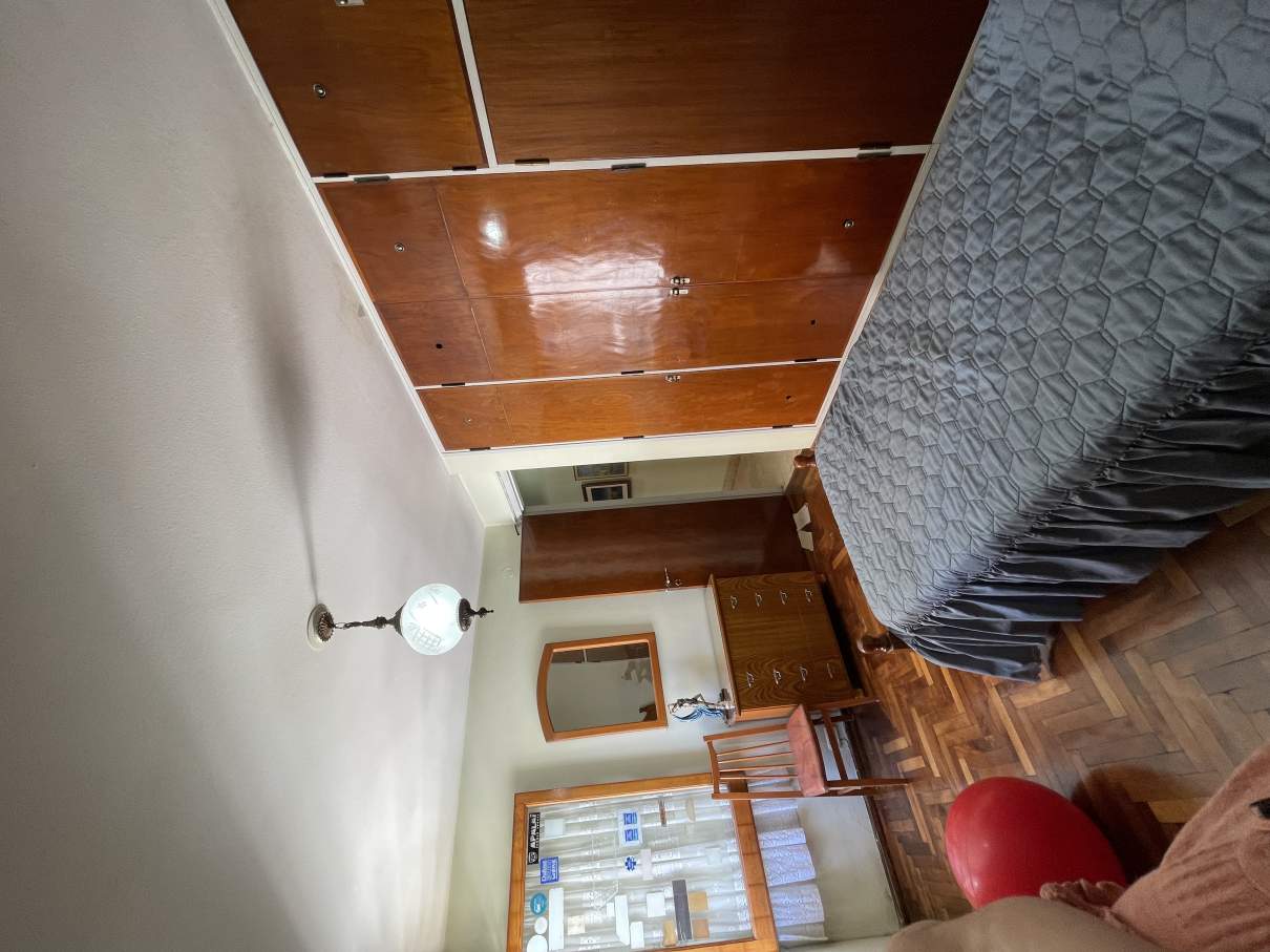 Casa En Venta, Bº Alto Alberdi, 4 Dorm, Cochera Cubierta , Ciudad De Córdoba , Arg, Zona Apta Para E