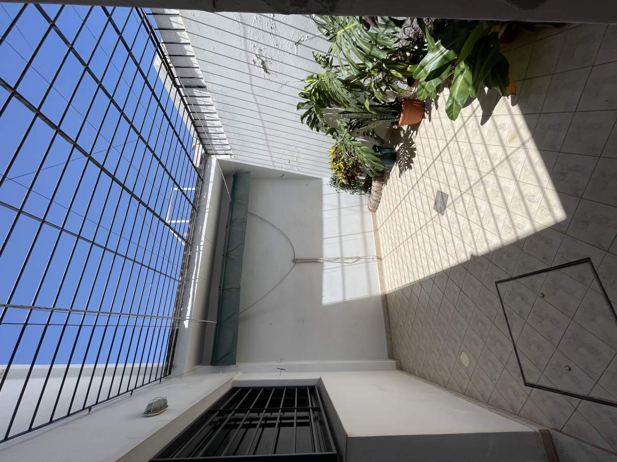 Casa En Venta, Bº Alto Alberdi, 4 Dorm, Cochera Cubierta , Ciudad De Córdoba , Arg, Zona Apta Para E