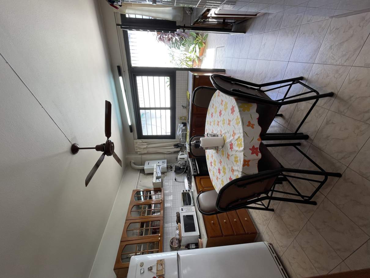 Casa En Venta, Bº Alto Alberdi, 4 Dorm, Cochera Cubierta , Ciudad De Córdoba , Arg, Zona Apta Para E