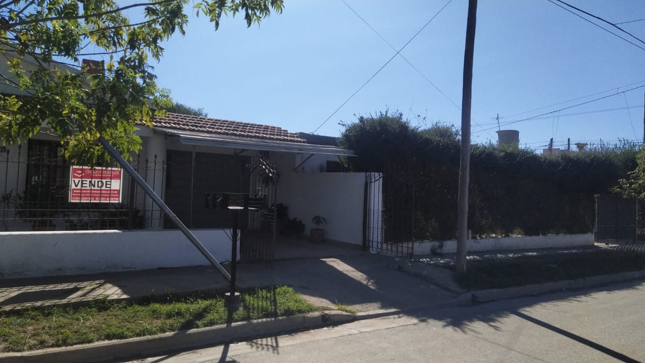 Impecable casa en Bº Ituzaingo
