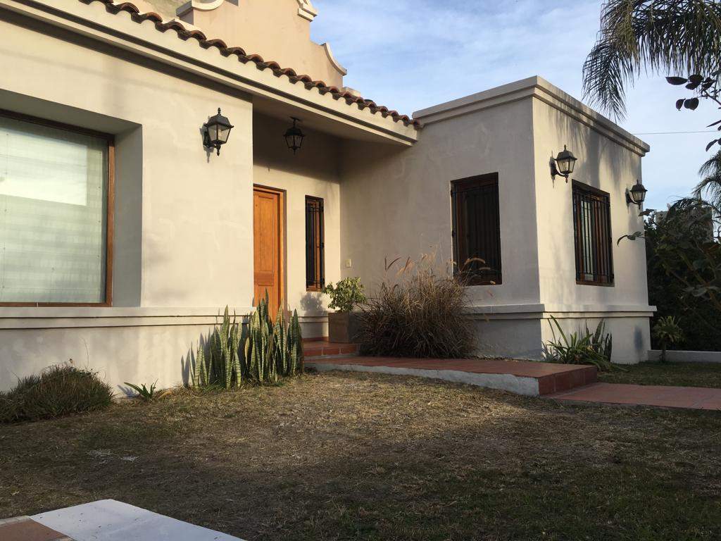 CASA A LA VENTA Bº CUMBRES DEL GOLF