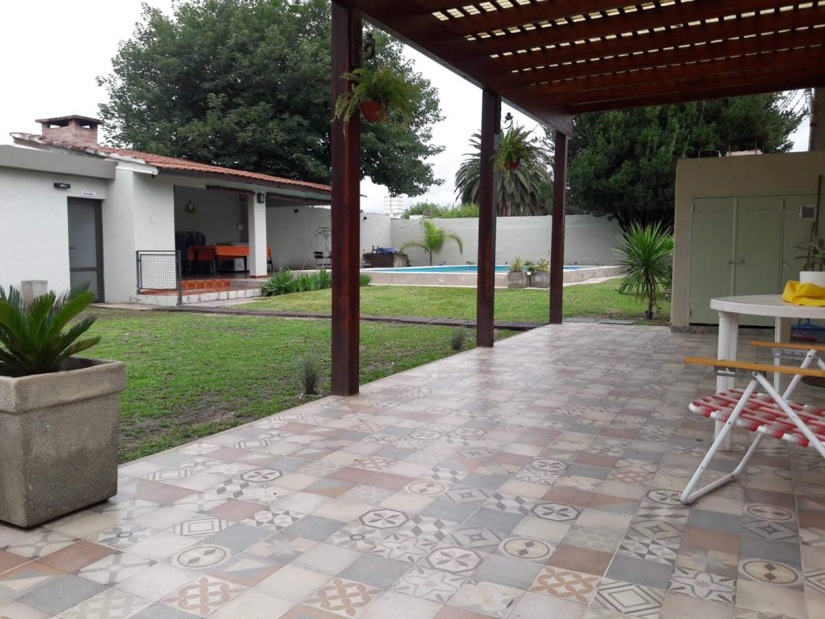 MARQUEZ DE SOBREMONTE MODERNA UNA SOLA PLANTA TRES DORM T. 660 MTRS - APPTO BANCOR