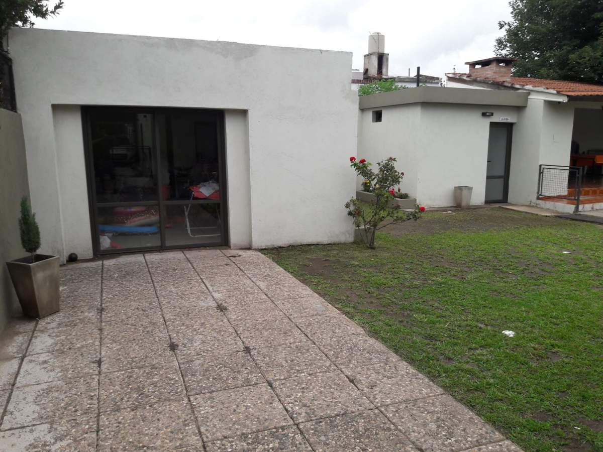 MARQUEZ DE SOBREMONTE MODERNA UNA SOLA PLANTA TRES DORM T. 660 MTRS - APPTO BANCOR