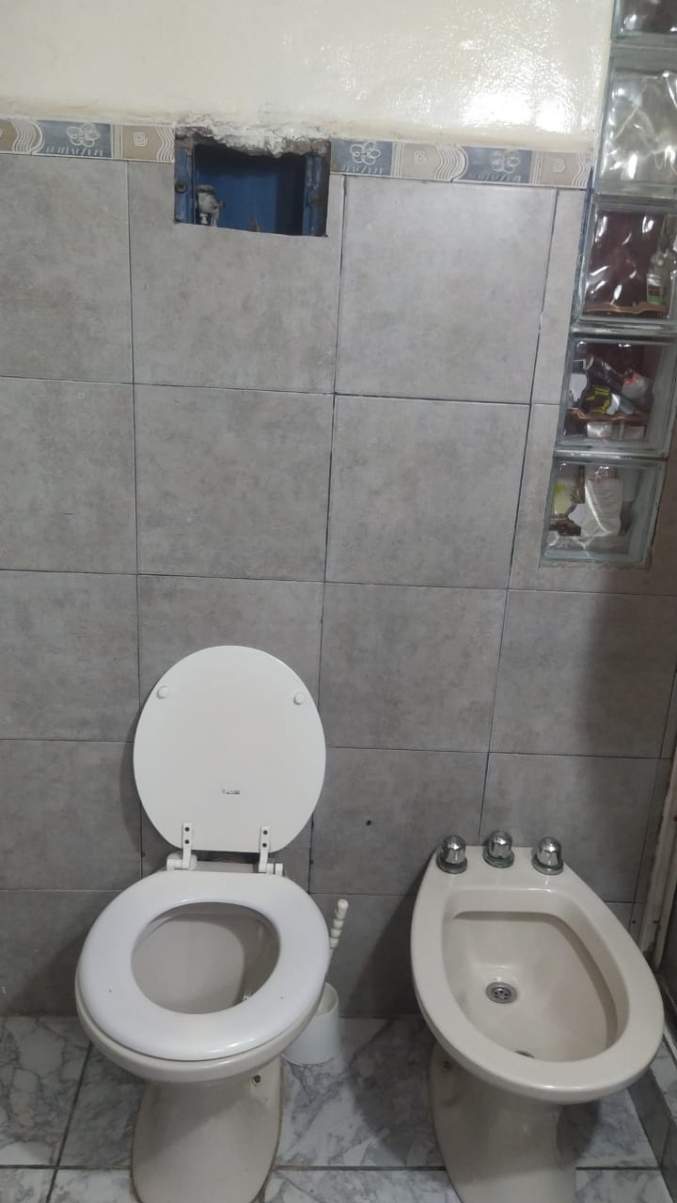 CASA MAS DEPARTAMENTO Bº PARQUE REPUBLICA