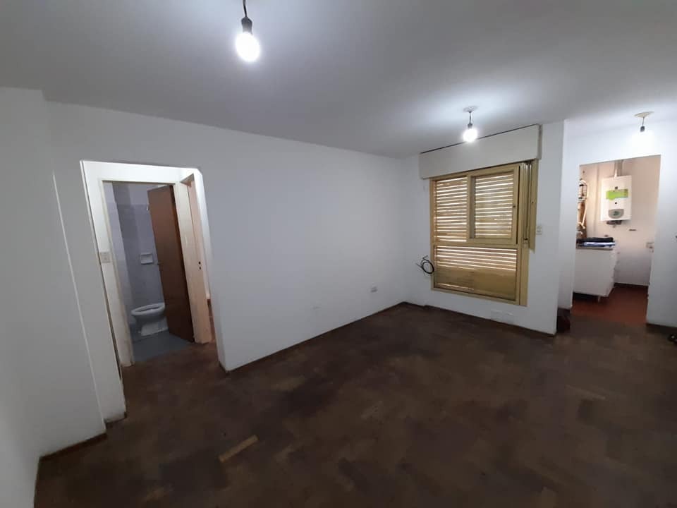 DEPTO VENTA 1 DORMI B° CENTRO U$$43000