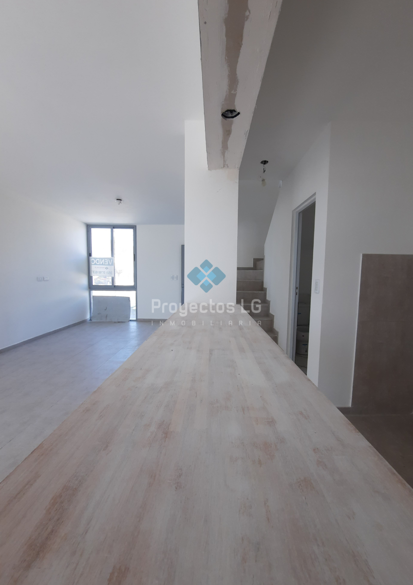 VENTA-4 DUPLEX-2 DORM. B° LOS NOGALES, JESÚS MARÍA