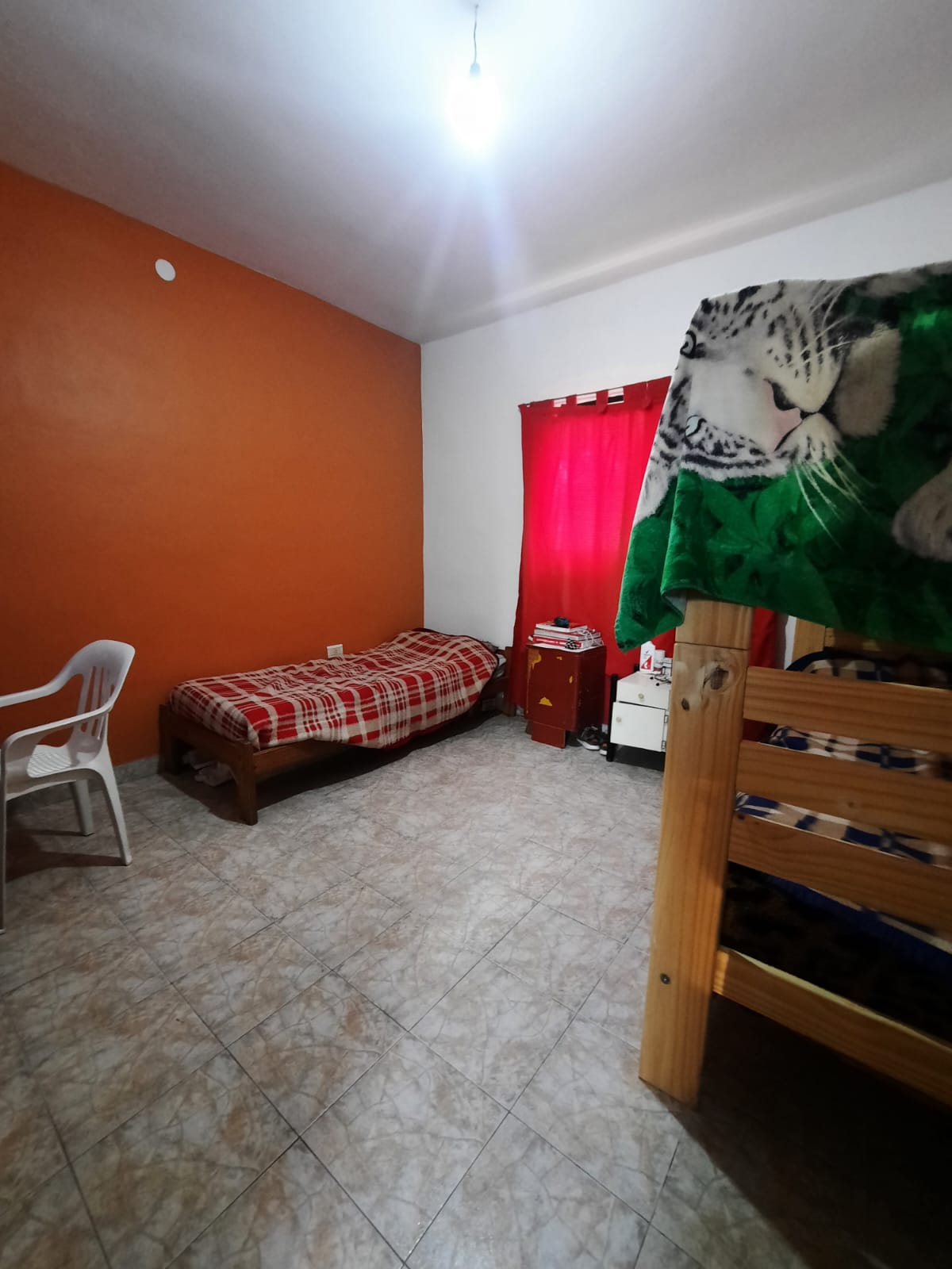 VENTA- CASA 2 DORM.- COLONIA CAROYA