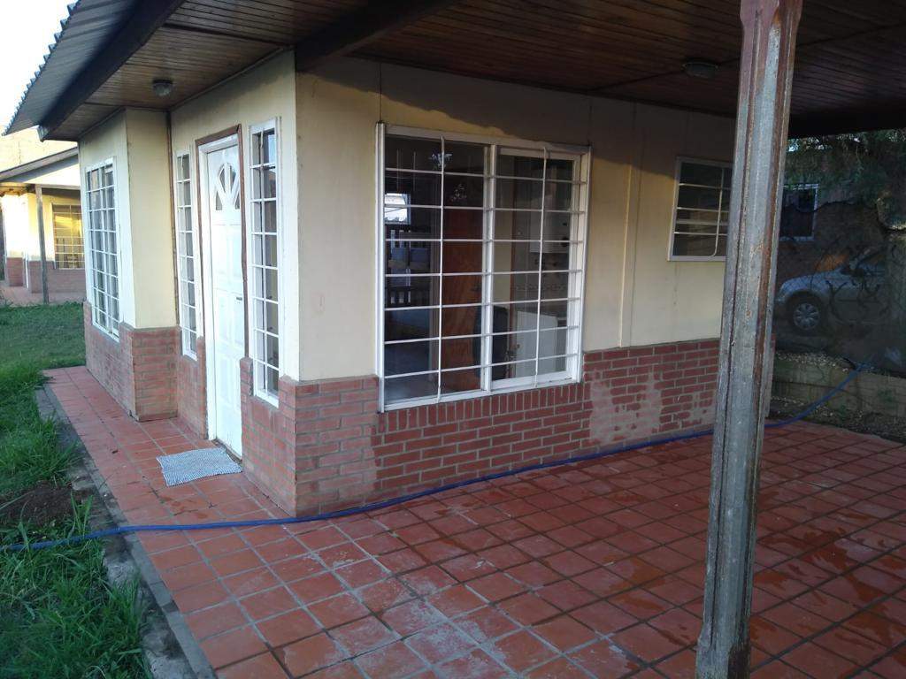SE VENDE COMPLEJO COMPLETO COMPUESTO POR CUATRO CASAS