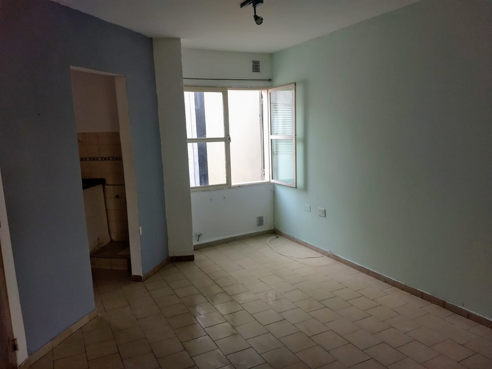 Departamento en venta Barrio Alberdi,ubicado sobre calle 27 de Abril 1100