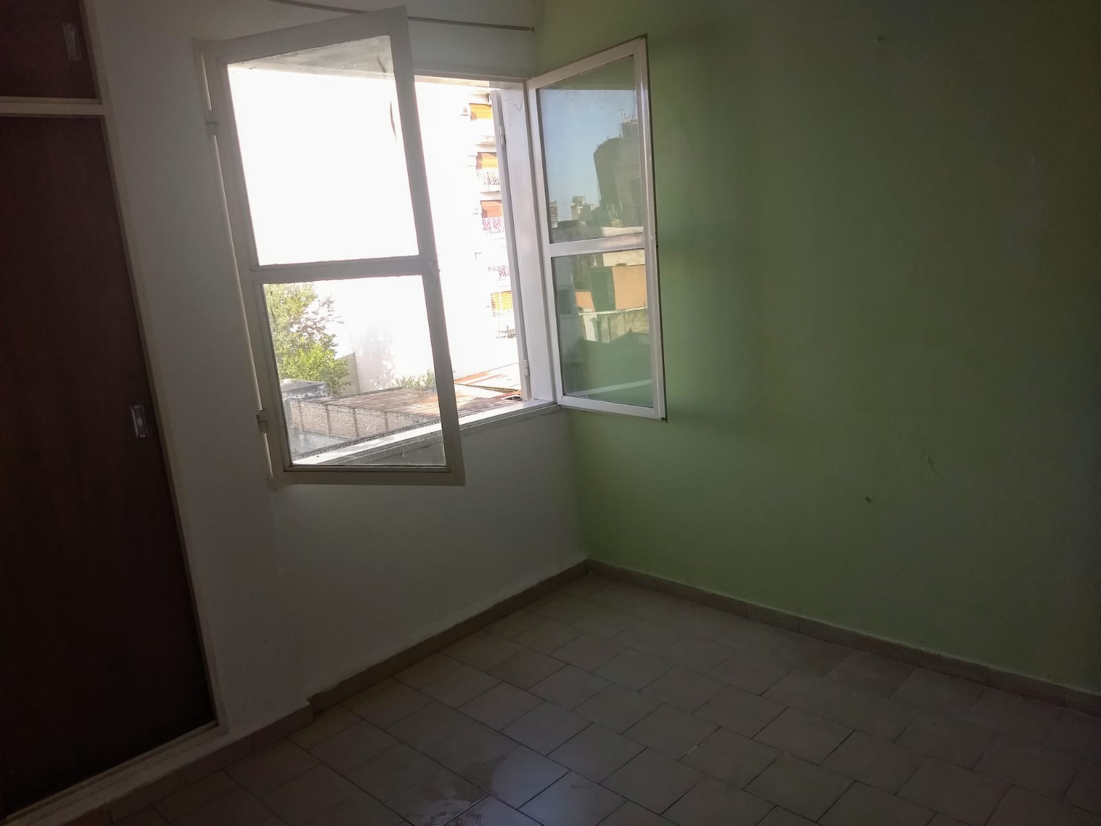 Departamento en venta Barrio Alberdi,ubicado sobre calle 27 de Abril 1100