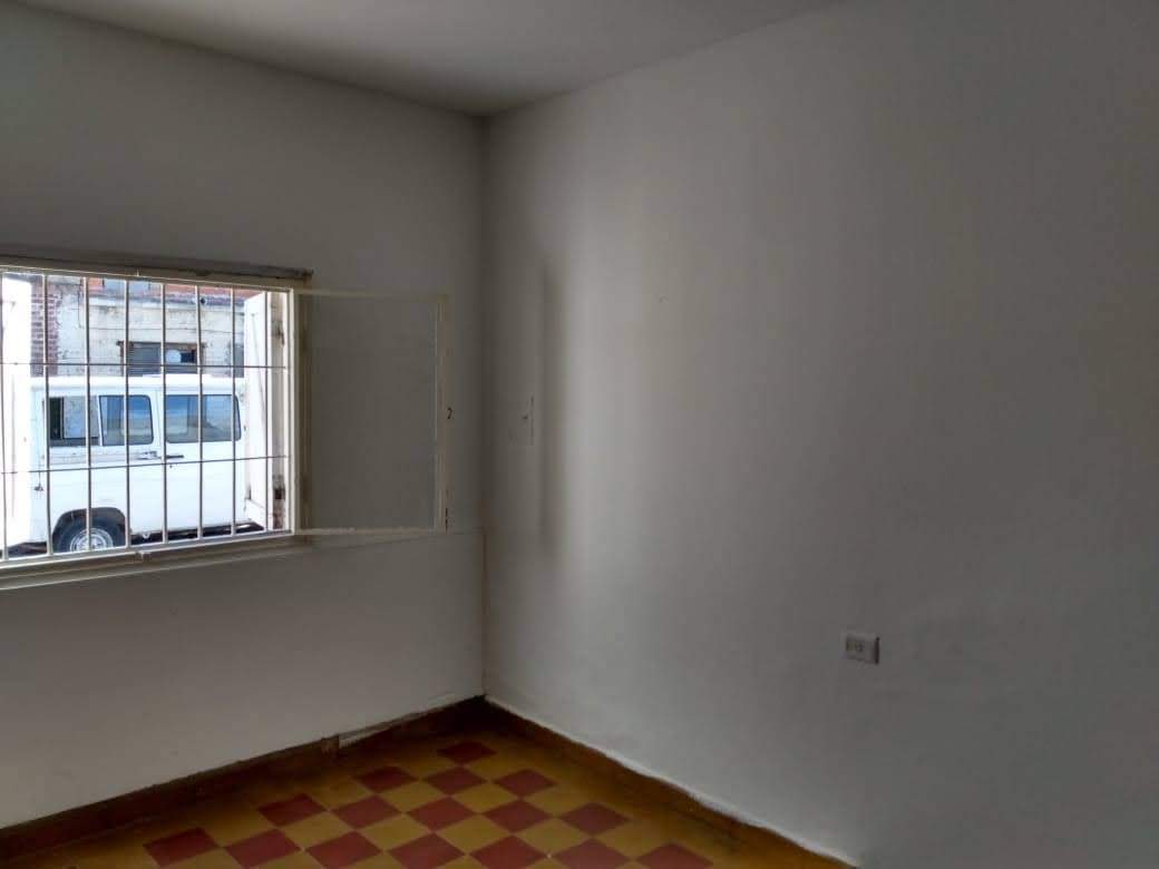VENTA CASA mas DPTO  en Villa Paez